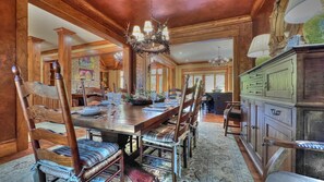 Jeff and Gina Properties - GrandView Lodge at Bright's Creek Reserve (GVL) - North Carolina - 5 Bedroom - 5 Bathroom - 2 Half Bathroom - Golf - Mountain Views