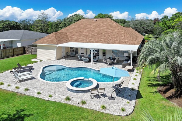 Sweet Spot Pool