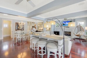 Expansive living area in main house