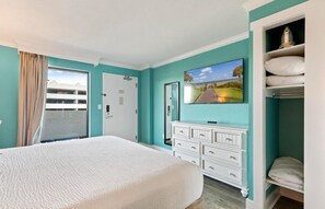 Immaculate Ocean Front Condo With Fireplace! 1BR King Suite – Sleeps 6! – Caribbean Resort 427