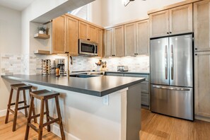 Fully Remodeled kitchen with brand new appliances.  Fully stocked.