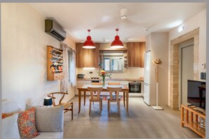 Fully equipped Kitchen with a cozy feeling