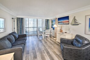 Daytona Beach Resort - 1 Bedroom Oceanview