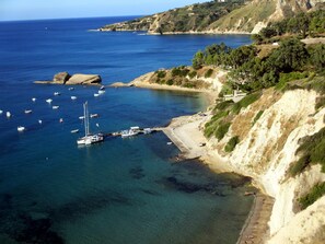 Klimtsias Beach at about 750m near