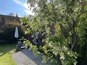 Terrasse in der Nachmittagssonne