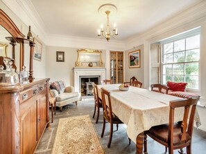 Dining room | Maclaren House, Thornton