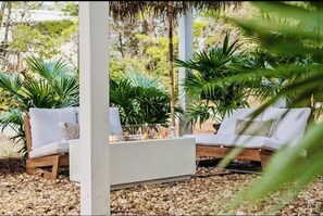Tropical exterior relaxation with fire table 