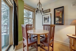 Dining Room, Table, Dining Table, Furniture, Indoors