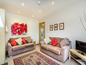 Living room | Dorrey View Cottage - Halkirk Cottages, Halkirk