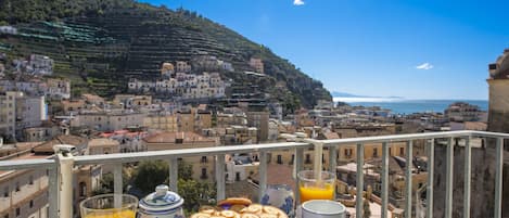 Panorama dal balcone della stanza da letto matrimoniale