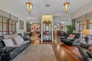2nd Lounge Area