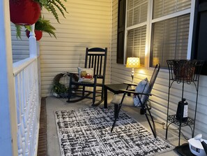 Front Porch Sittin'