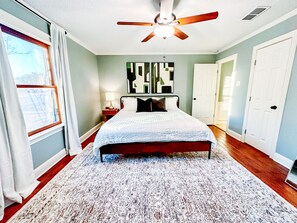 Master Bedroom - King size bed with high-end mattress and bedding.  You’ll definitely be tempted to hit the snooze button!