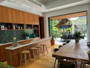 Bar (in der Unterkunft)
