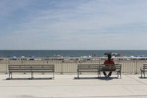 The Beach House NY, a beach block home in Far Rockaway with a vibe