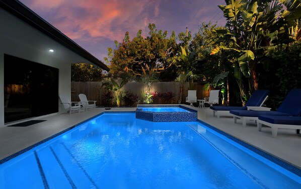 Pool lights automatically come on from 630 pm to 11 pm.