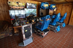 Spielezimmer