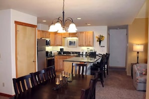 Living and dining (representative unit)