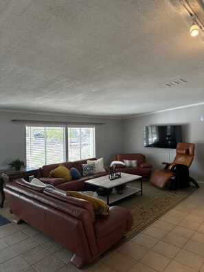 Front Family Room & 55" TV