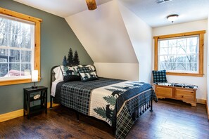 Climb into the comfy queen bed on the 3rd floor, after a fun mountain hike!