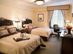 Unit with 2 Queen bed