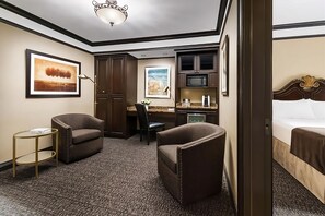 Unit with Living room