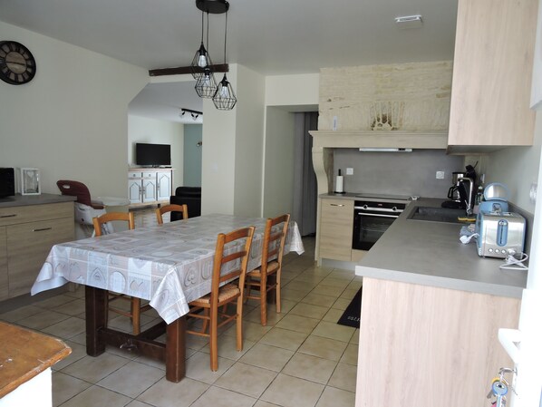 Private kitchen