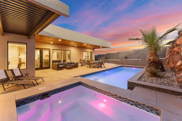 Private Pool and Hot Tub