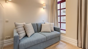 Comfortable sofa to relax after a long day exploring the city! #comfort #relax