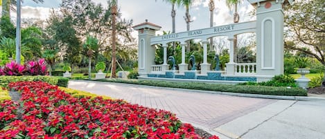 Beautiful resort entrance.