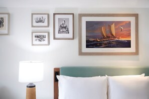 Comfortable King size bed!