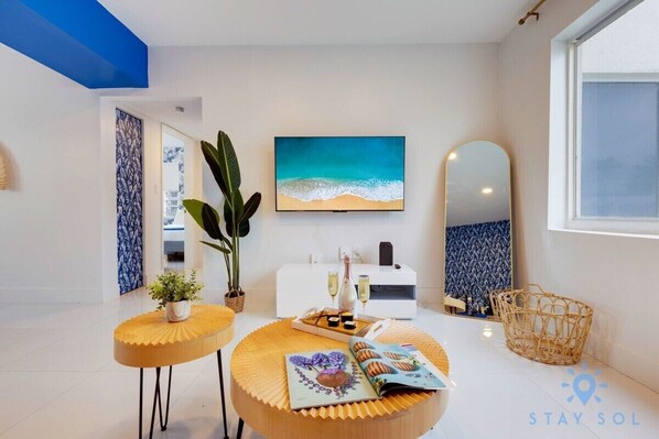 LOFT