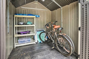Shared Storage | Bikes & Beach Gear Provided