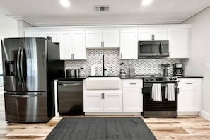 Modernly Beautiful Fully Equipped Kitchen