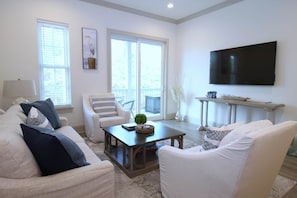 Living room porch