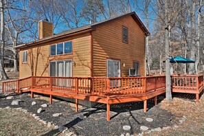 Property Exterior | Driveway (3 Vehicles) | No Street Parking