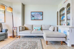 Living Room | Smart TV | Floor-to-Ceiling Windows