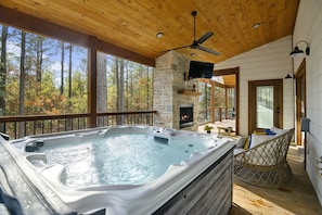 Bain à remous intérieur