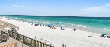 Welcome to Paradise!  Relax in your Newly Remodeled, Beachfront Townhome That Sleeps 14!