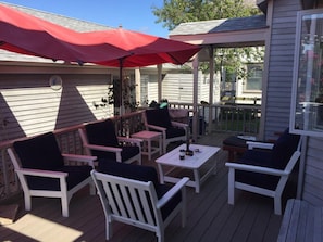 Deck w/umbrellas up to aid with
the afternoon sun