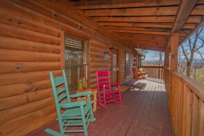 Great views off the front porch!