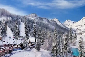 Snow and ski sports