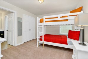 1210YorkshireCt,WestHaven_41