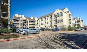 Plenty of free parking in this safe, gated community!