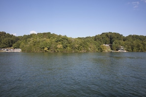 The Lost Creek Boat Ramp is right around the corner.