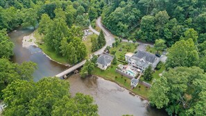 Arial photo of Jackson River Estate