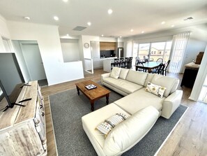 Upstairs Living Area