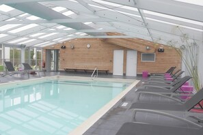 Holiday Home Swimming Pool