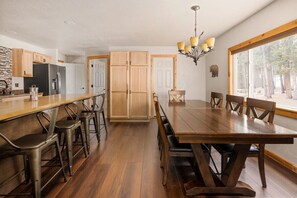 There is enough space for the whole family to enjoy a meal!