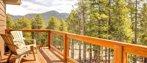 Breathe in the fresh mountain air on one of the two decks!